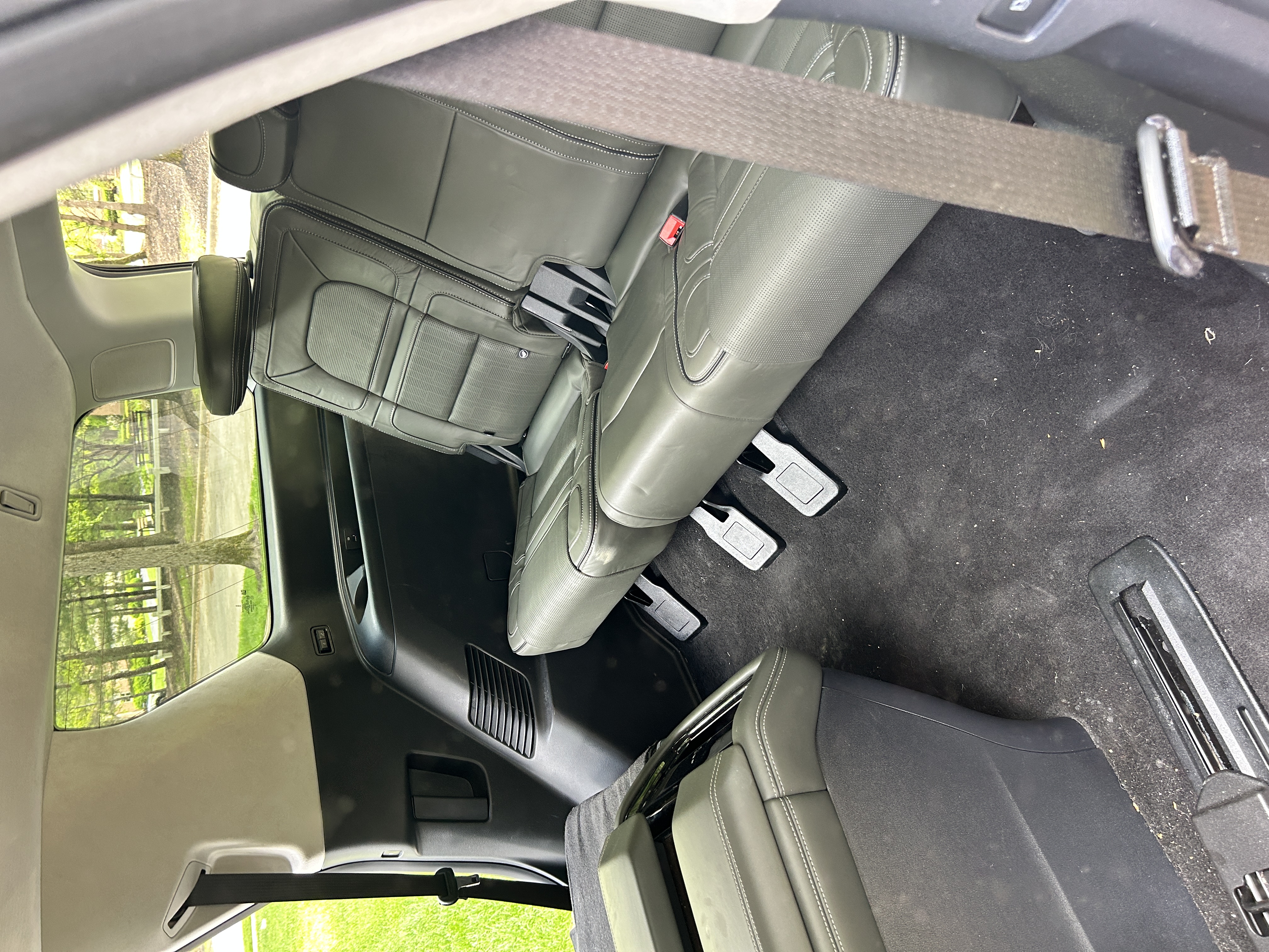 Navigator third row before cleaning