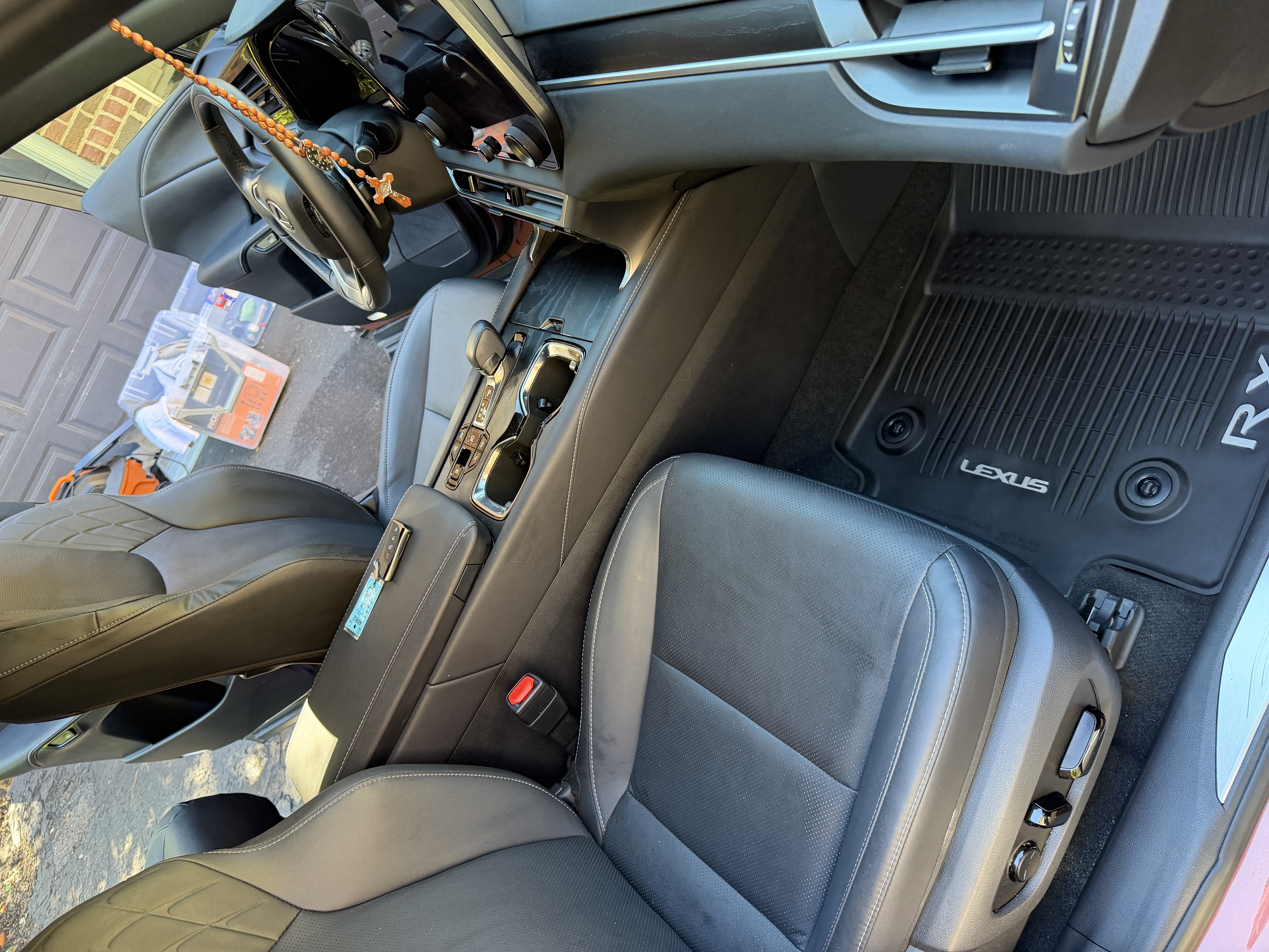 Lexus front interior after cleaning