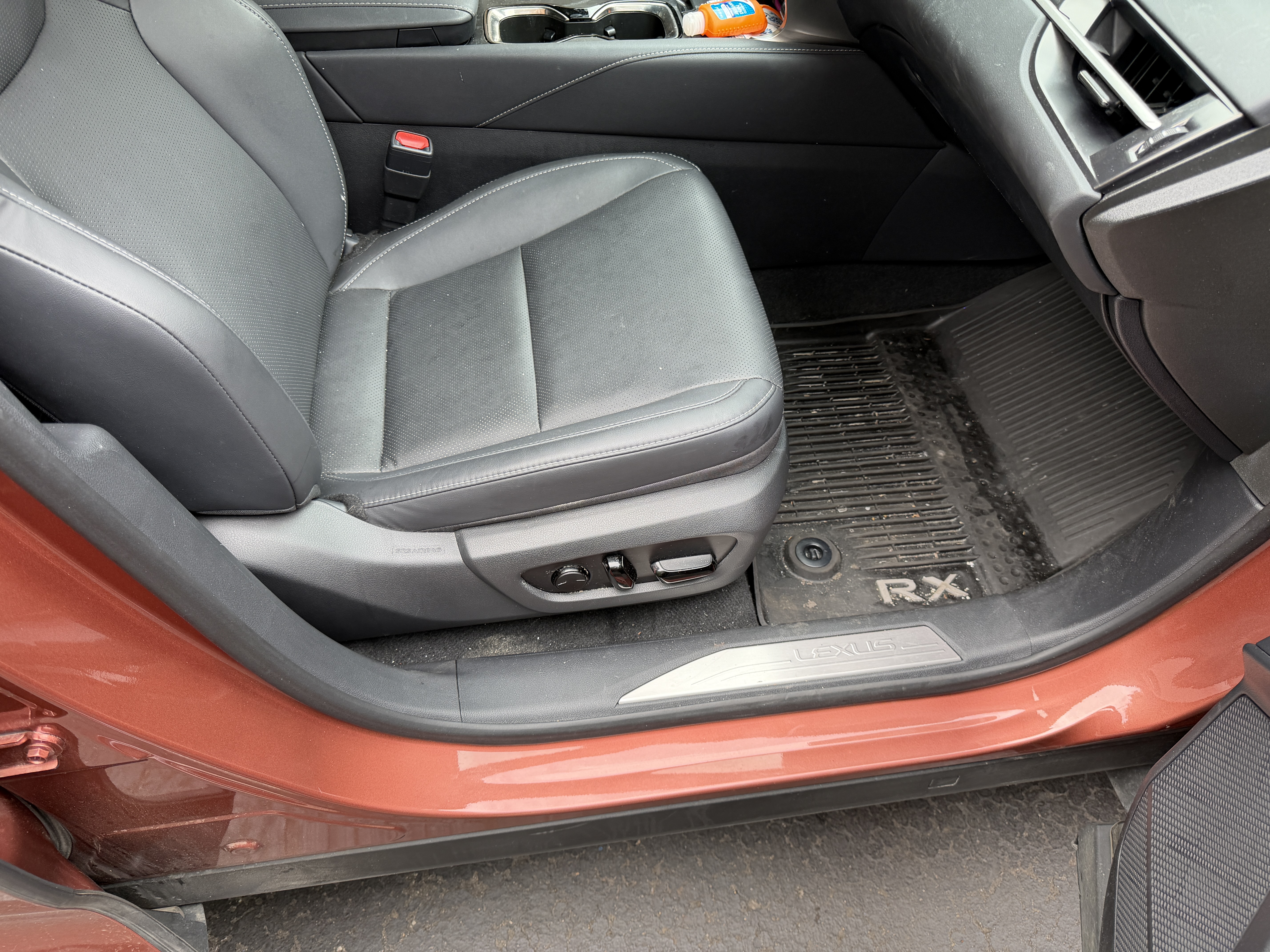 Lexus front floor before cleaning